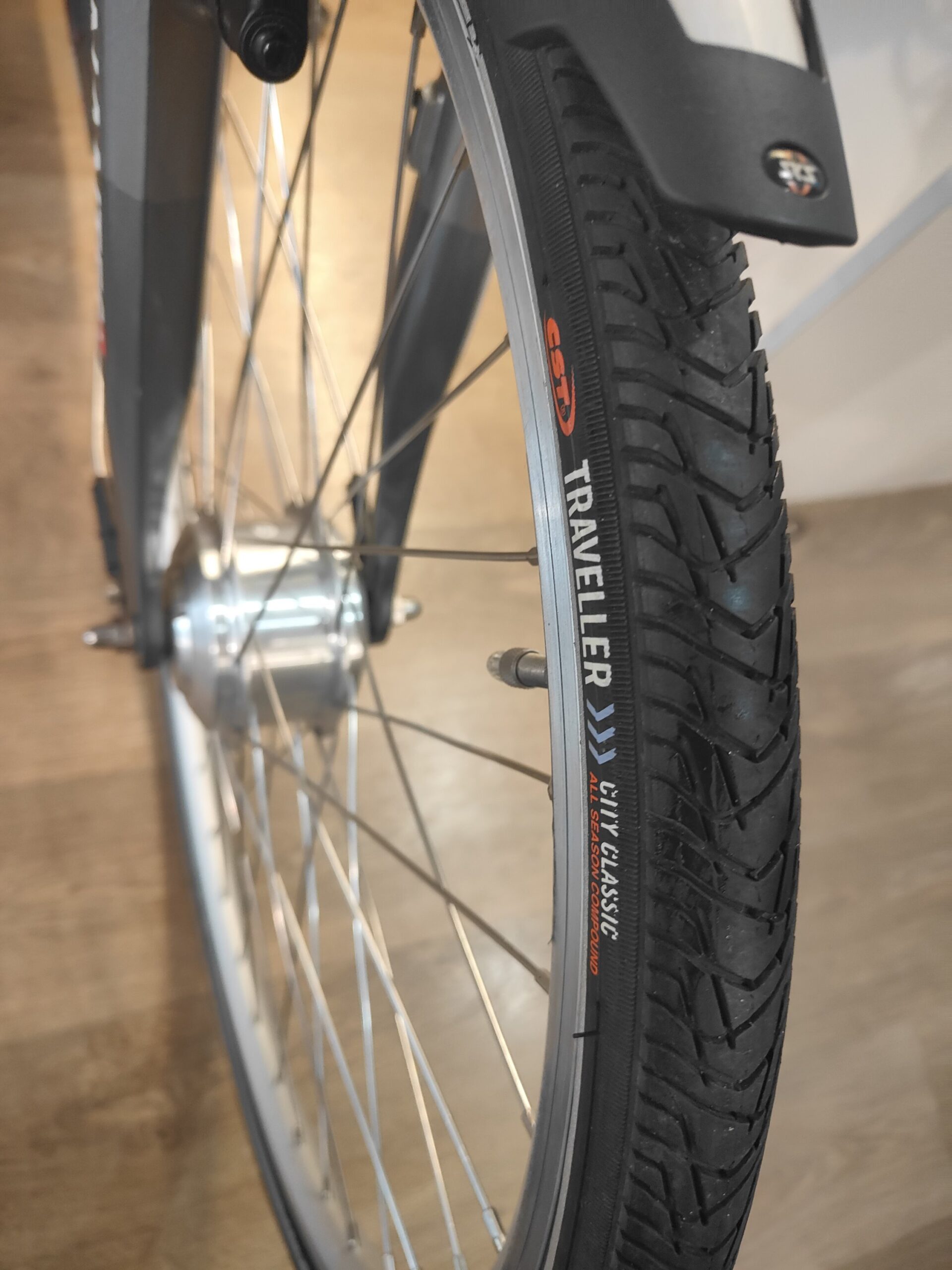 VERKOCHT / E-bike STELLA NANTES lage instap, accutestrapport & garantie. 476 km gereden - Afbeelding 13