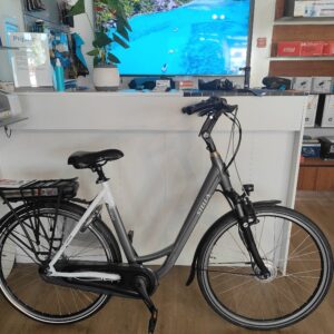 VERKOCH / E-bike STELLA Livorno met accutestrapport en garantie